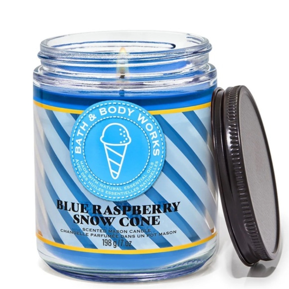 Bath & Body Works Blue Raspberry Snow Cone Candle